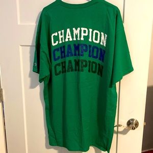 NWT SZ 2X Champion T-shirt